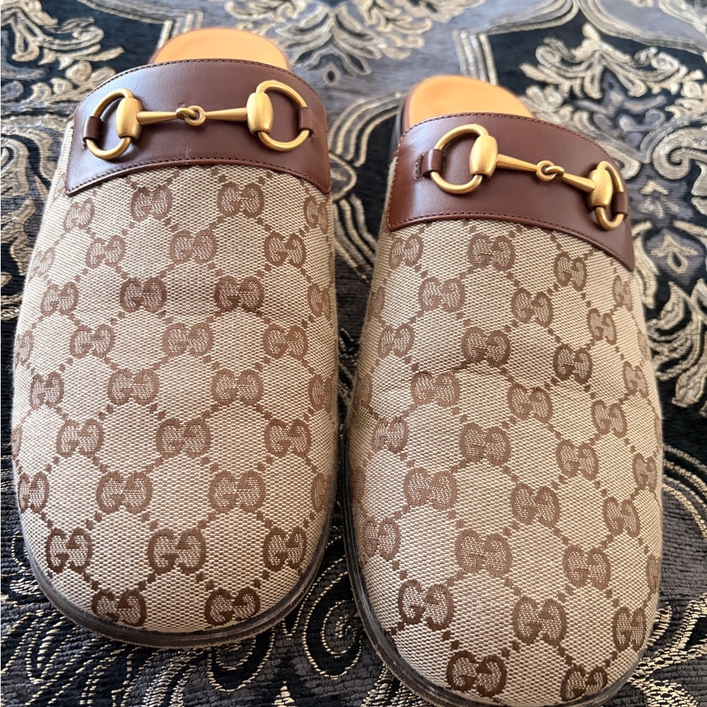 Gucci Beige and Brown Monogram Mules with Gold Detail - Picture 4 of 8